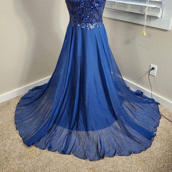 La Femme 27924 Blue Floral and Satin Dress Gown Size 8 EUC - Picture 4 of 16